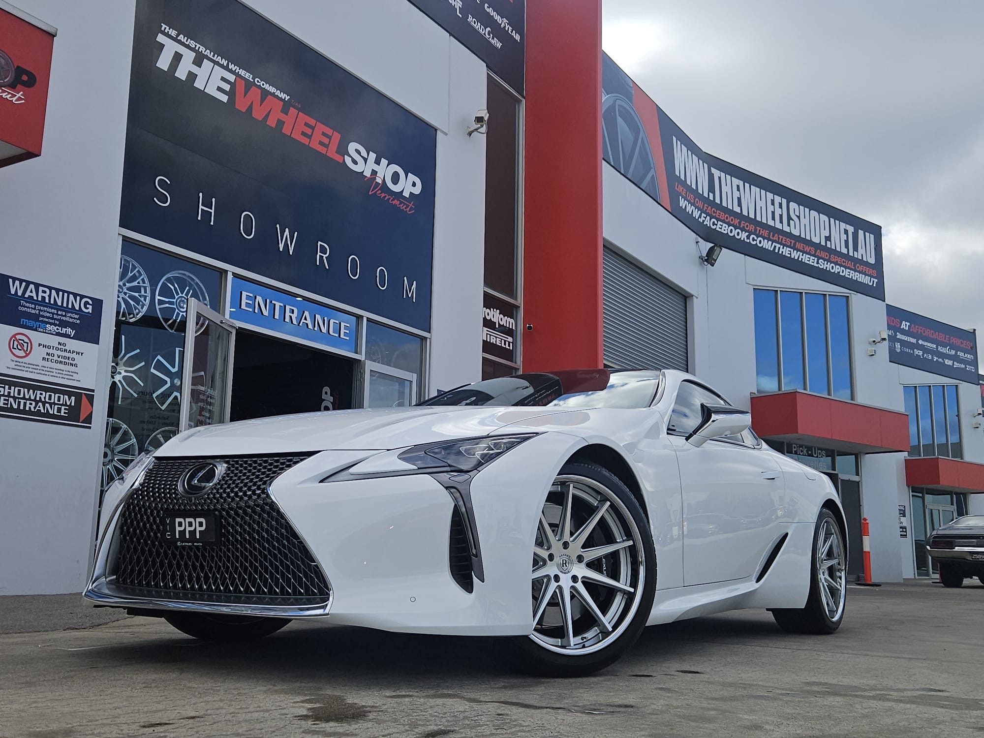LEXUS LC500 WITH CUSTOM MECCA WHEELS |  | LEXUS