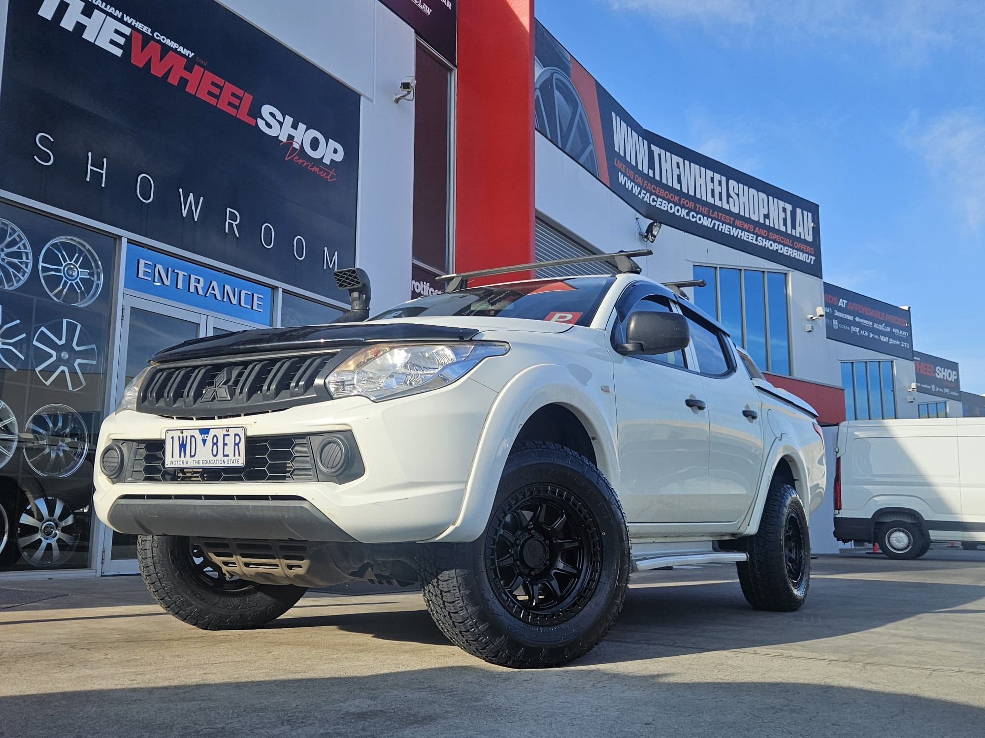 MITSUBISHI TRITON WITH HUSSLA WHEELS |  | MITSUBISHI