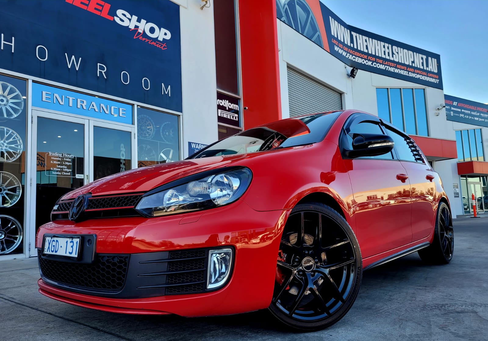 VOLKSWAGEN GOLF GTI WITH ROMAC WHEELS |  | VW