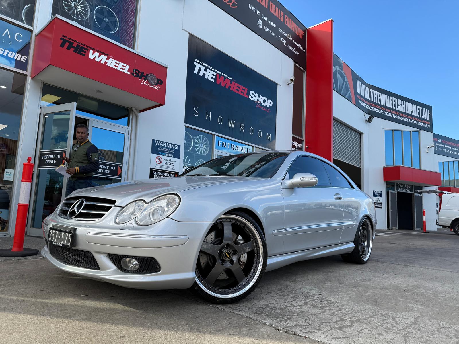 MERCEDES CLK WITH SIMMONS FR WHEELS |  | MERCEDES