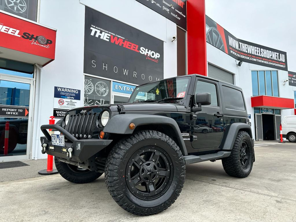 JEEP WRANGLER WITH ROCKSTAR WHEELS |  | JEEP