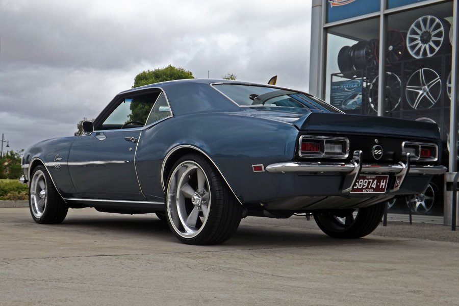 CAMARO WITH 20INCH U.S MAGS  |  | CHEVORLET 