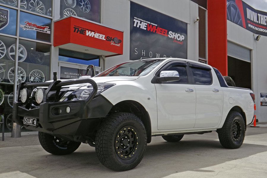 MAZDA BT50 WITH 17 INCH STEELIES  |  | MAZDA