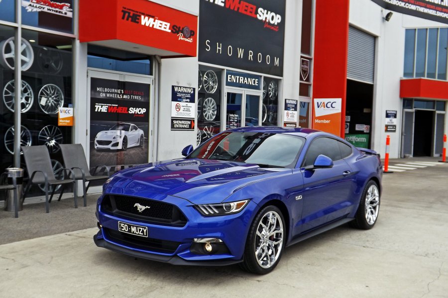 FORD MUSTANG WITH 20 INCH FOOSE WHEELS  |  | FORD