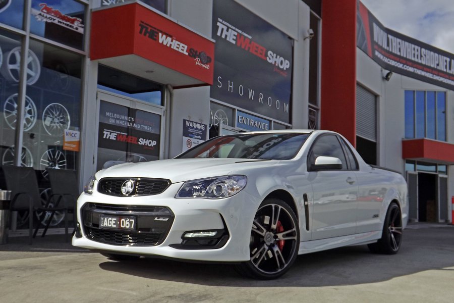 HOLDEN UTE WITH 20 INCH MADINA WHEELS  |  | HOLDEN