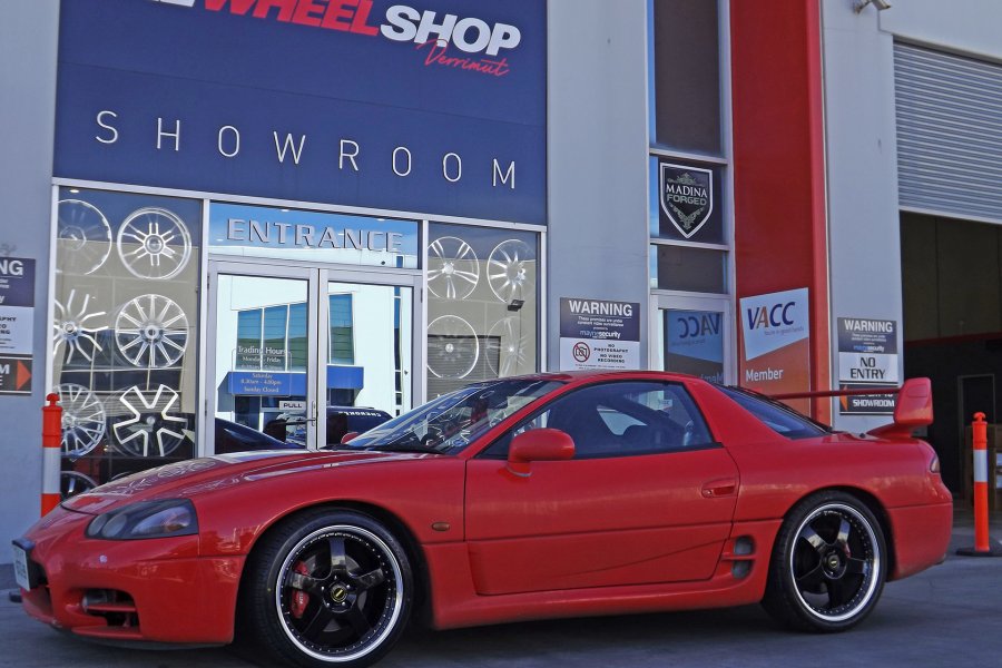 MITSUBISHI 3000GT WITH SIMMONS FR1 WHEELS  |  | MITSUBISHI