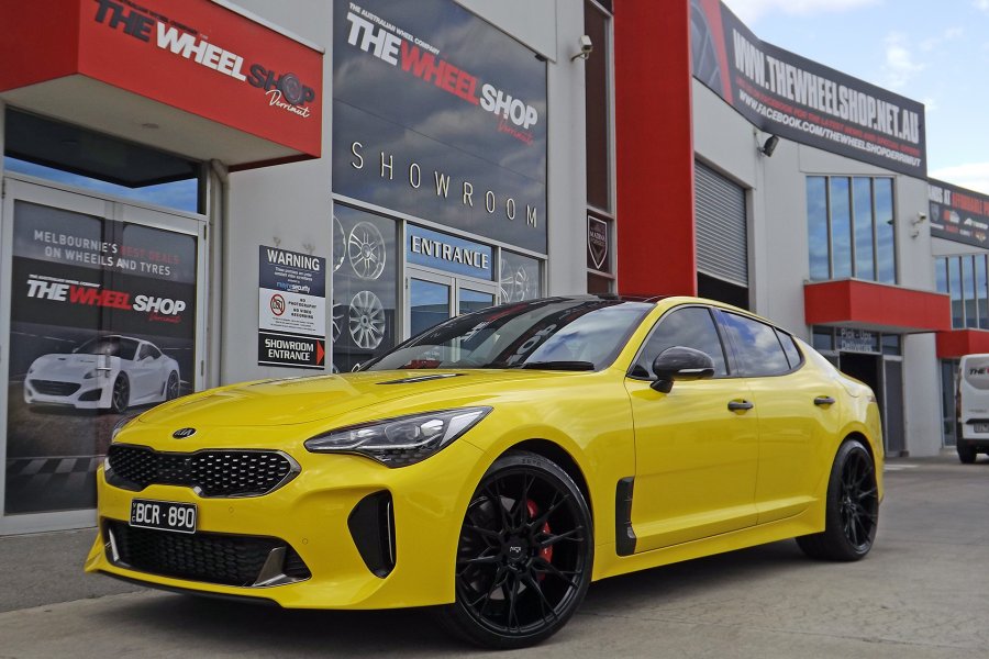 KIA STINGER WITH 20 INCH NICHE WHEELS  |  | KIA