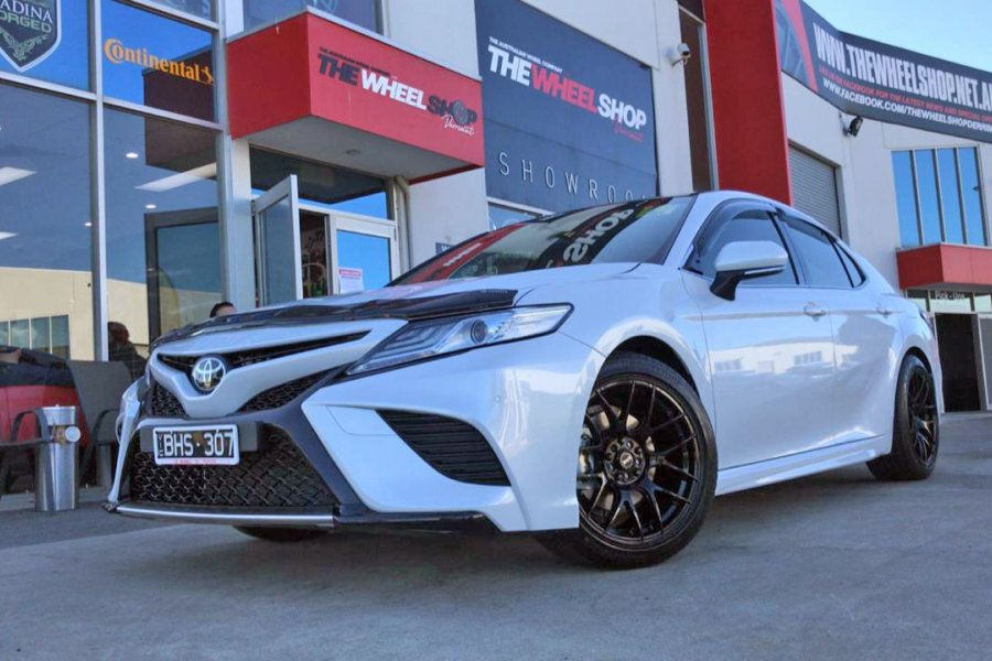 TOYOTA CAMRY WITH 18 INCH XXR WHEELS  |  | TOYOTA 