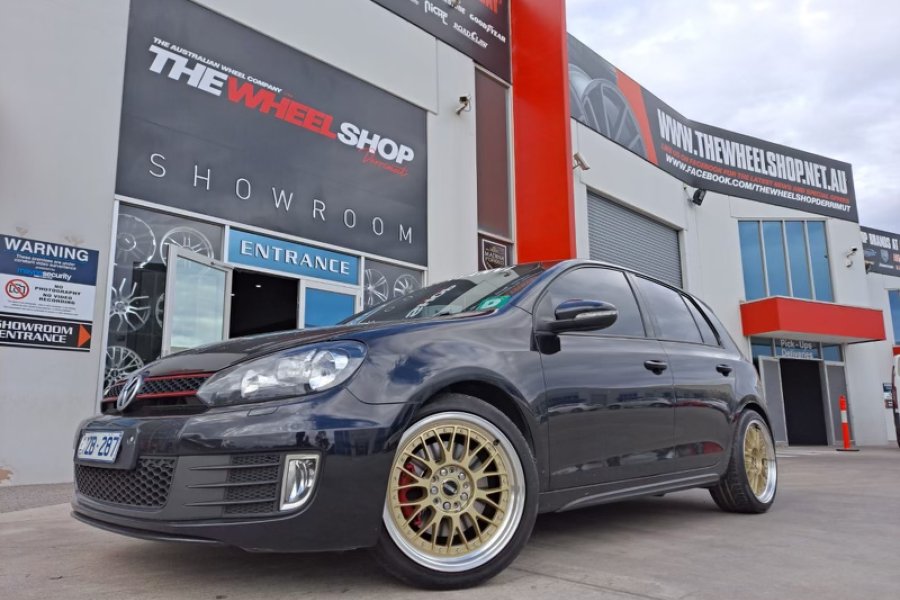 VW GOLF GTI WITH HUSSLA WHEELS  |  | VW 